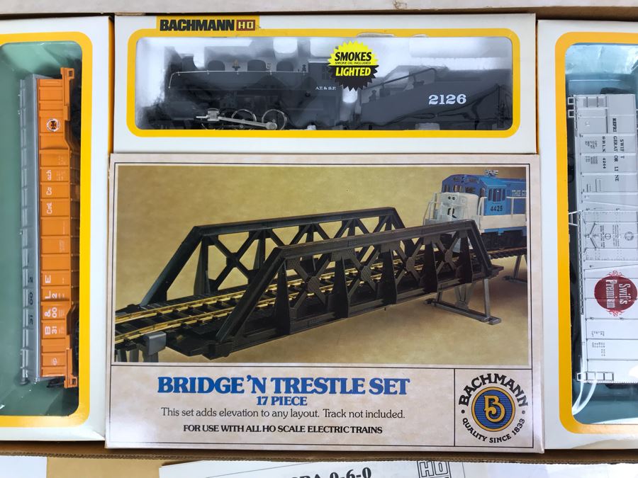 JUST ADDED - Bachmann 17 Piece Bridge & Trestle Train Set - Appears Never Used [Photo 3]