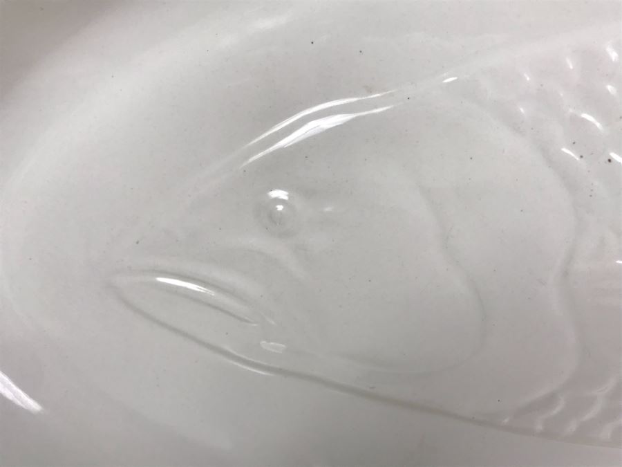 JUST ADDED - El Camino Products Inc White Fish Platter Made In USA 25 X 12 [Photo 4]