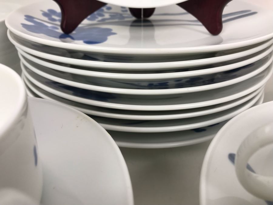 JUST ADDED - Richard Ginori Italian China Set - Apx 25 Pieces [Photo 12]