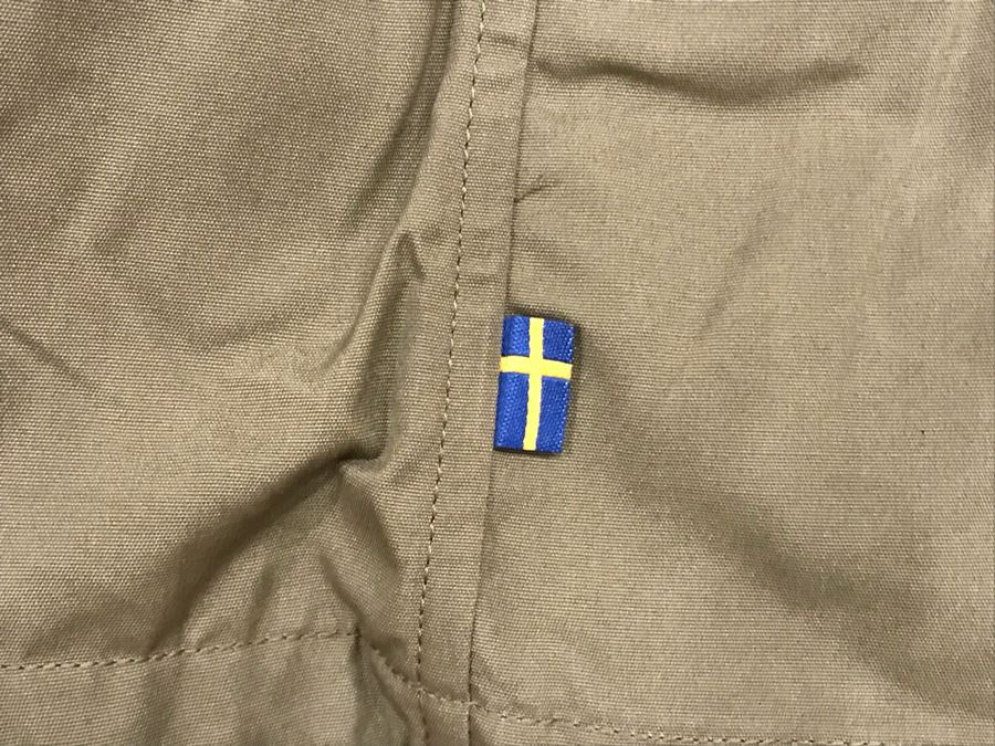 JUST ADDED - Swedish Fjall Raven Women's Outdoor Jacket Size S [Photo 7]