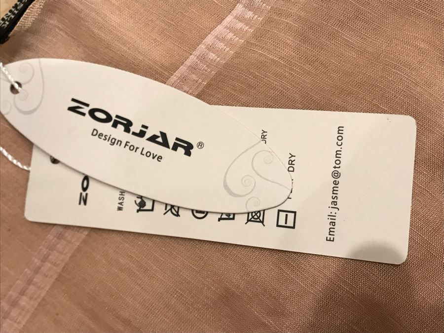 JUST ADDED - (5) New Zorjar Scarves [Photo 3]