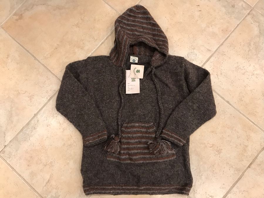 JUST ADDED - Pachamama Hooded Sweater Size M