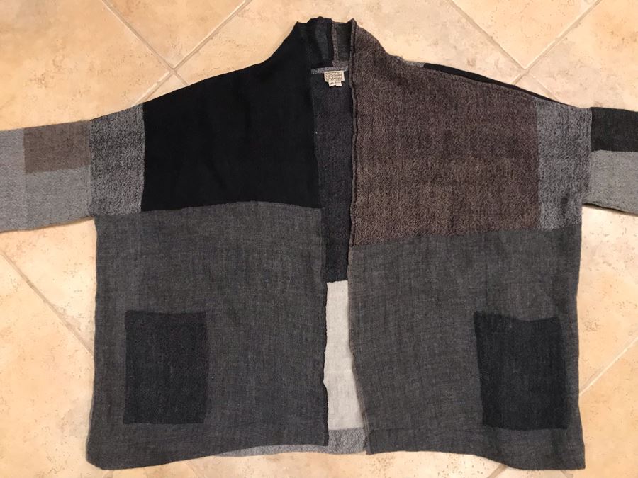 JUST ADDED - Neeru Kumar Wool Jacket Size M/L [Photo 2]