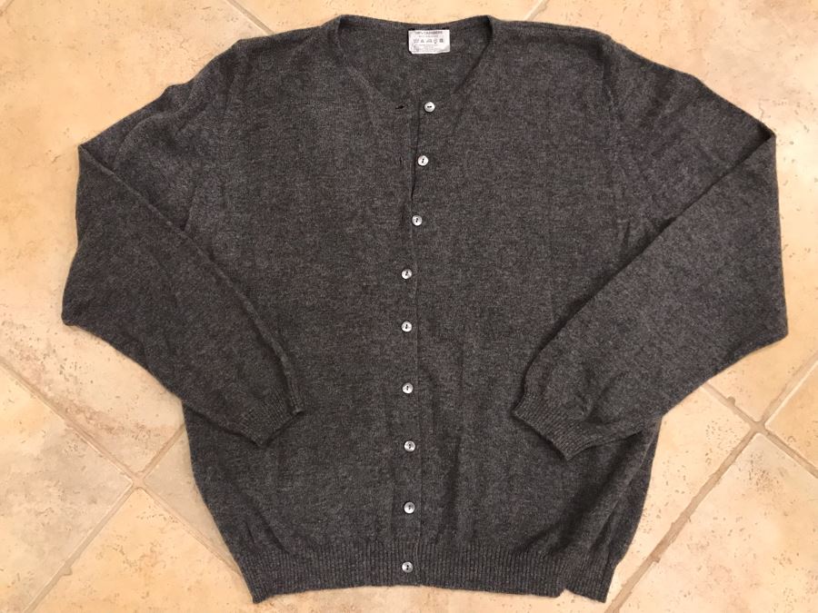 JUST ADDED - 100% Cashmere English Sweater Size M [Photo 1]