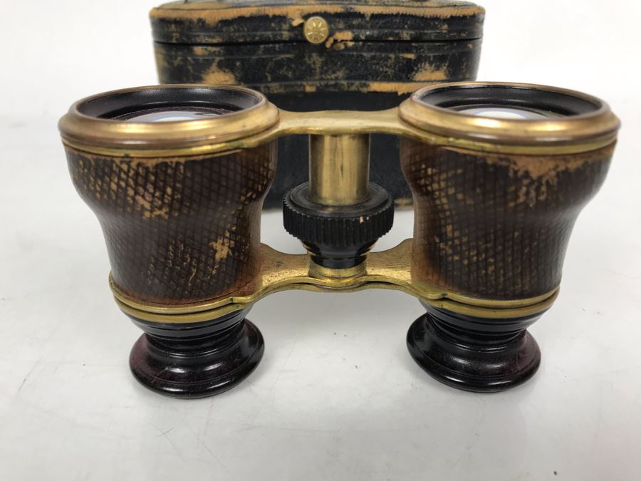 Vintage Theater Opera Glasses With Case [Photo 1]