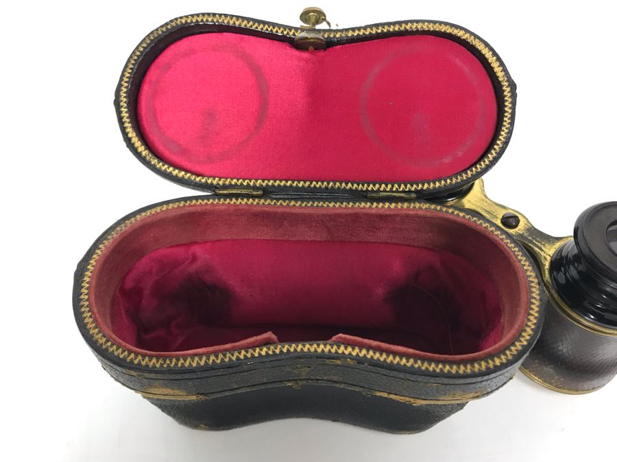Vintage Theater Opera Glasses With Case [Photo 7]