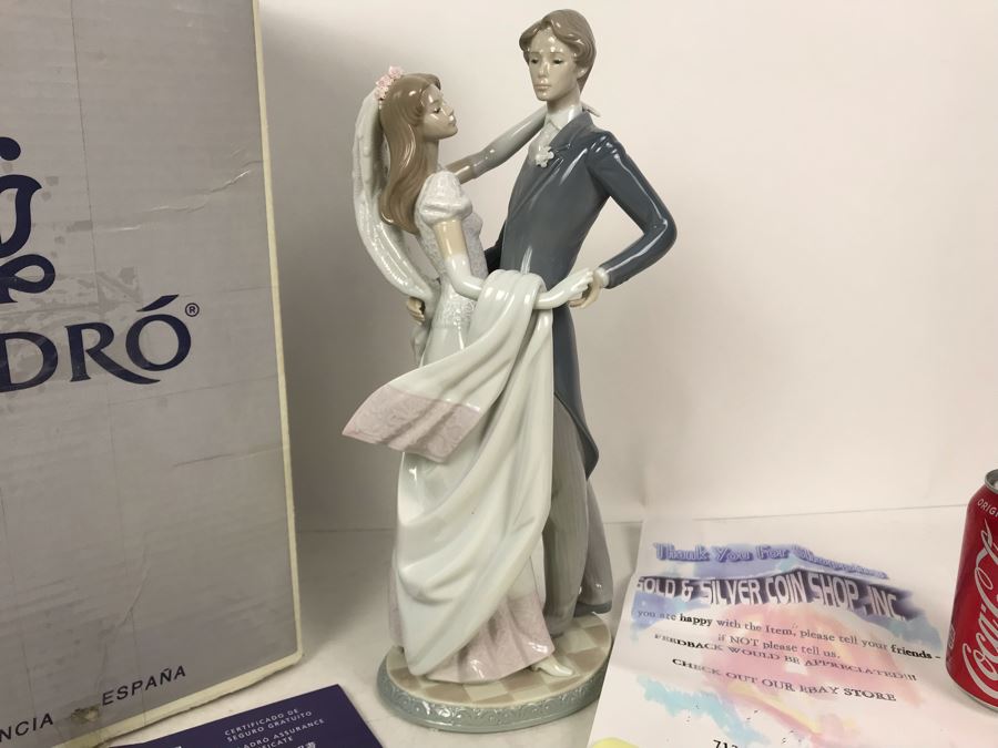 Large 14.75'H Lladro Figurine 'I Love You Truly' With Box Purchased From Pawn Stars Las Vegas Store In 2004 Before TV Show [Photo 7]