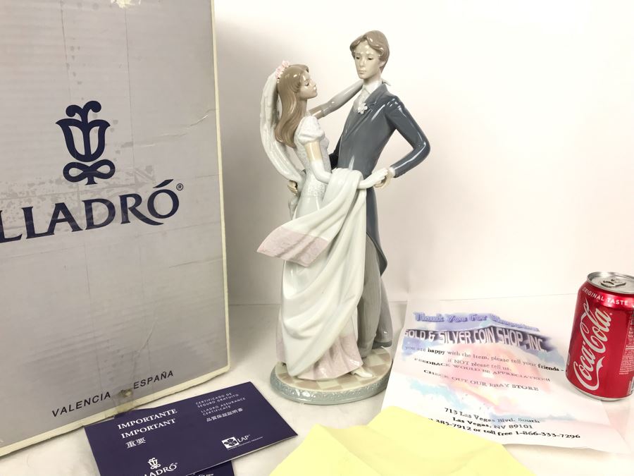 Large 14.75'H Lladro Figurine 'I Love You Truly' With Box Purchased From Pawn Stars Las Vegas Store In 2004 Before TV Show [Photo 6]