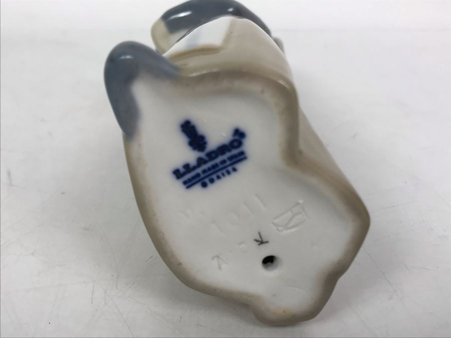 Lladro Figurine Girl With Pig 7H [Photo 5]