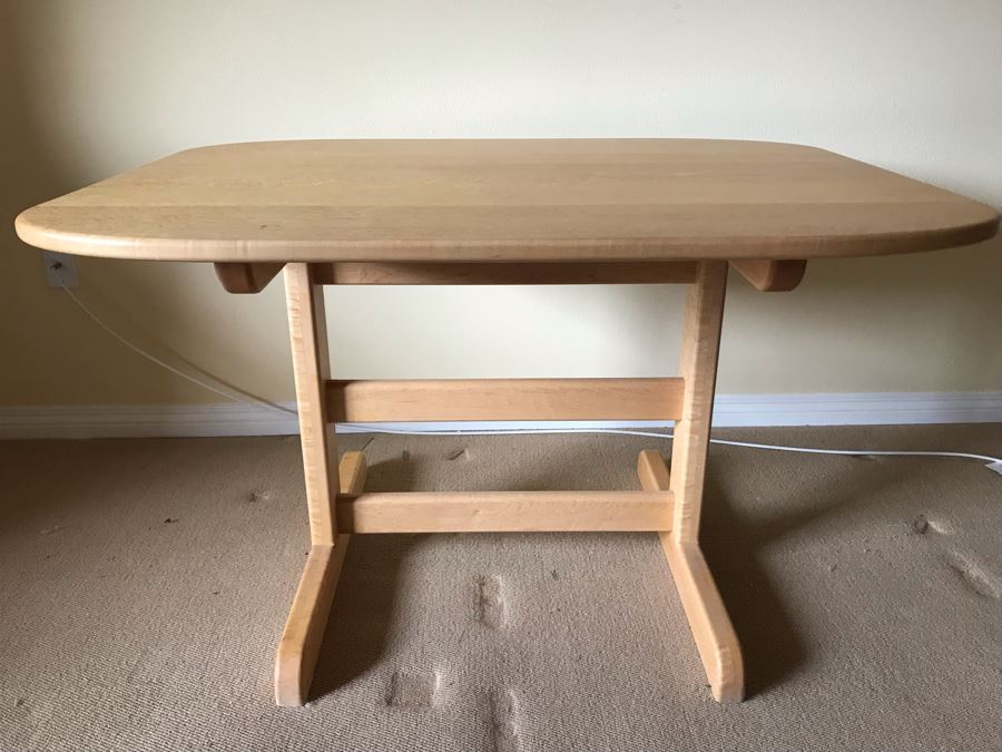 Custom Handcrafted Vermont Blonde Birdseye Maple Finely Sanded Table [Photo 4]