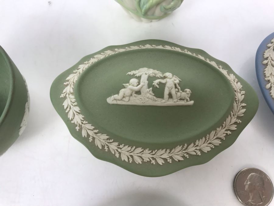 4-Piece Wedgwood England Collection And Lenox Rose Vase [Photo 2]