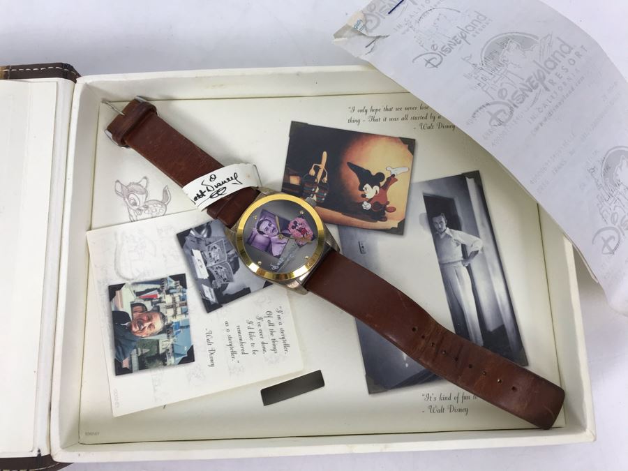 Limited Edition Walt Disney Watch Made Exclusively For The Walt Disney Theme Parks & Resorts With Box [Photo 2]
