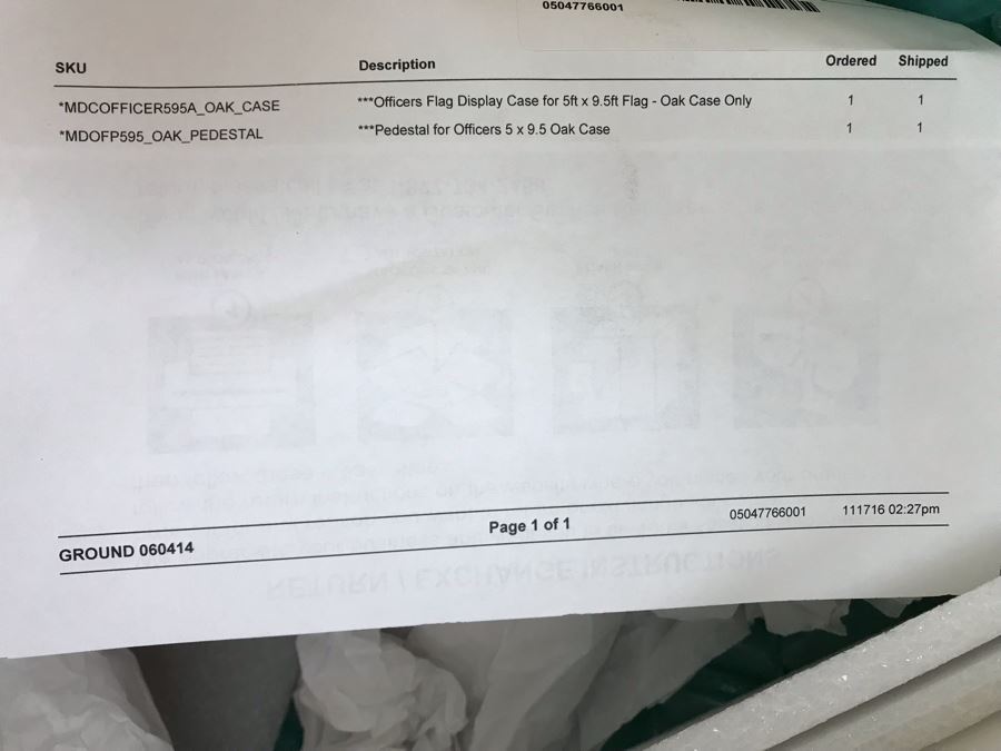 New In Box Officers Flag Oak Display Case With Pedestal For 5ft X 9.5ft Flag [Photo 3]