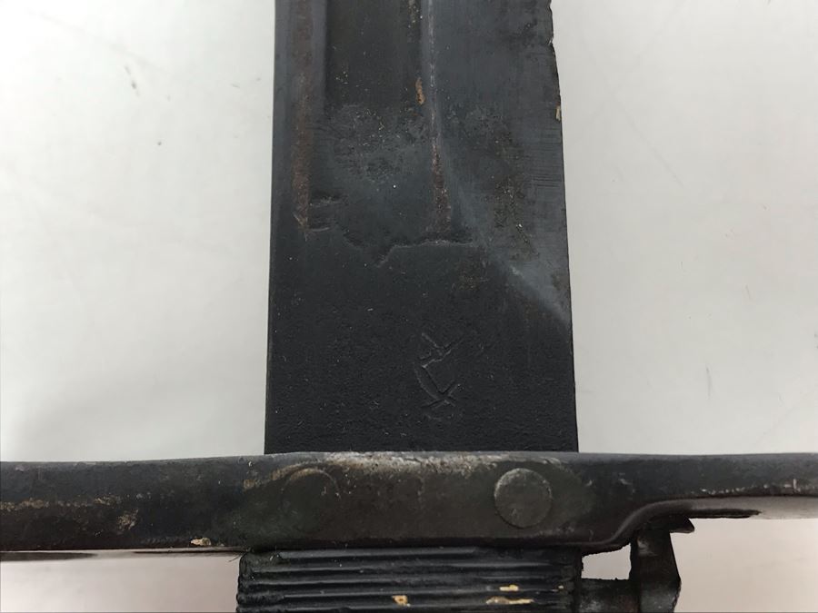 WWII Period U.S. M1 Rifle Bayonet O.L. (Some Damage To End Of Handle As Shown In Photos) [Photo 12]