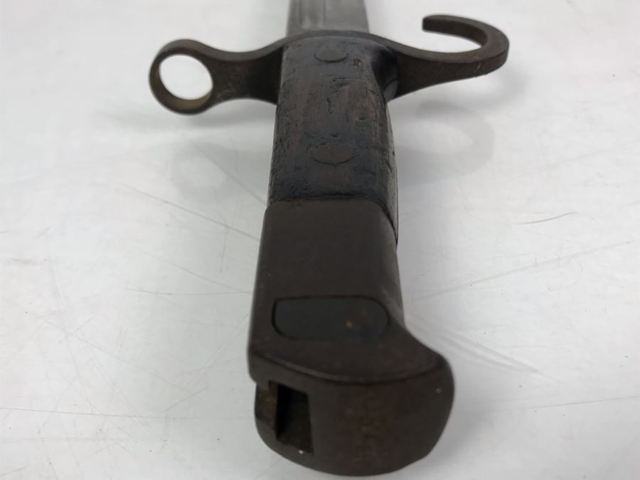 WWII Era Japanese Kokura Bayonet Dagger Fighting Knife With Scabbard [Photo 15]