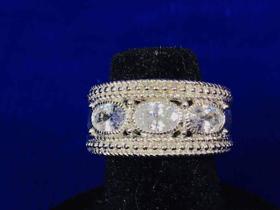 Judith Ripka Sterling Silver CZ Ring Size 5 11.7g [Photo 17]