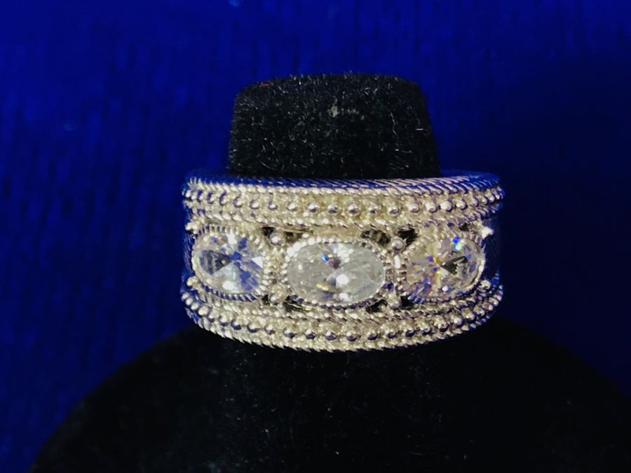 Judith Ripka Sterling Silver CZ Ring Size 5 11.7g [Photo 16]