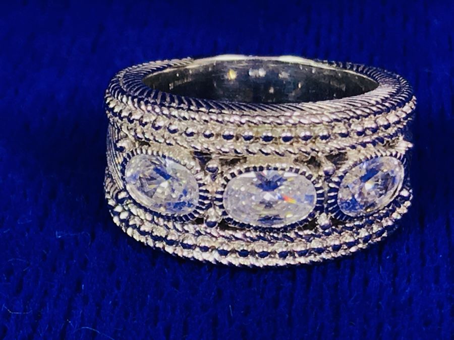 Judith Ripka Sterling Silver CZ Ring Size 5 11.7g [Photo 2]