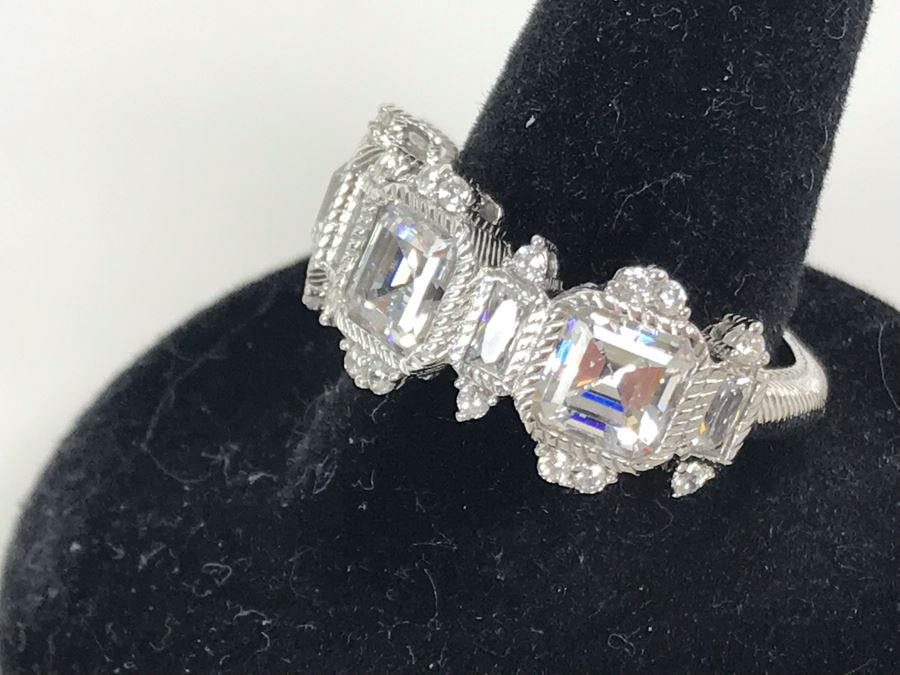Judith Ripka Sterling Silver CZ Ring Size 9.5 7.2g [Photo 8]