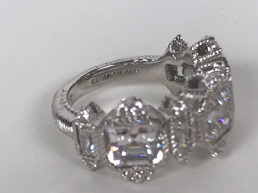 Judith Ripka Sterling Silver CZ Ring Size 5.5 6.4g [Photo 11]