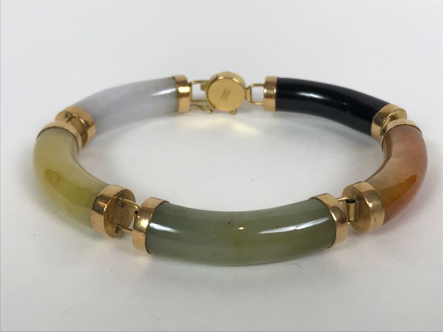 14K Gold Jade Bracelet 28.1g