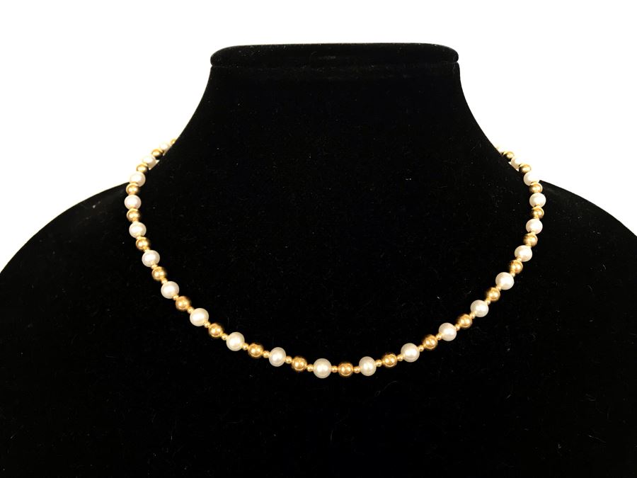 14K Gold Pearl Necklace With Matching 14K Gold Pearl Bracelet 17.7g [Photo 2]