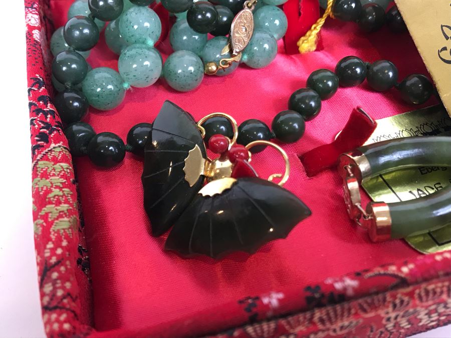 Various Jade Jewelry Including Bracelet, Jade Bead Necklace, Brooch Pin And Earrings [Photo 3]
