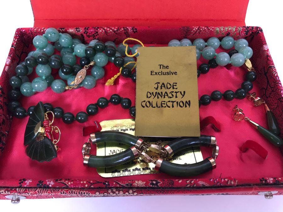 Various Jade Jewelry Including Bracelet, Jade Bead Necklace, Brooch Pin And Earrings [Photo 2]