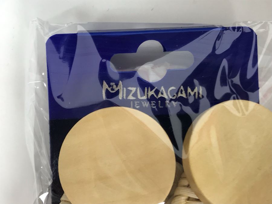 JUST ADDED - (8) Pieces Of New Jewelry [Photo 9]