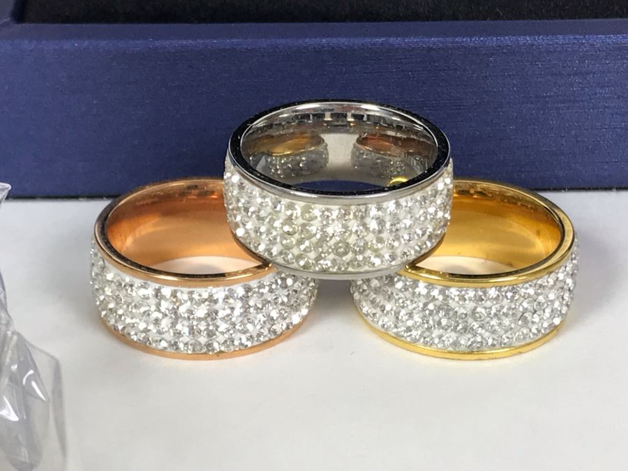 JUST ADDED - (8) Pieces Of New Jewelry [Photo 4]