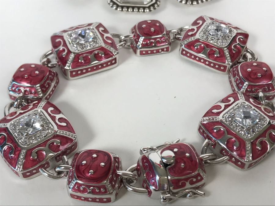 JUST ADDED - (2) New Chico's Necklaces (Retails $138), Brighton Necklace And Bracelet And Lauren G Adams Bracelet    [Photo 12]