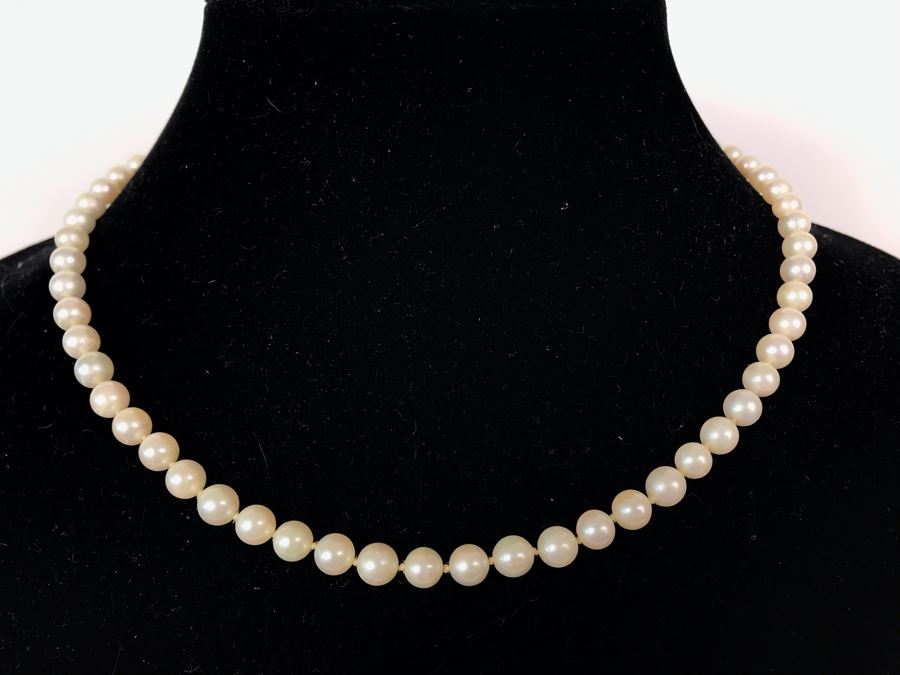 Pearl Necklace With 14K Gold Clasp 17'L