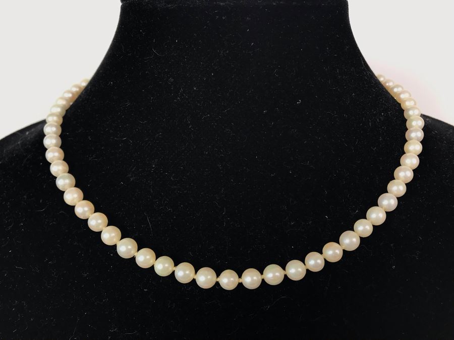 Pearl Necklace With 14K Gold Clasp 17 L