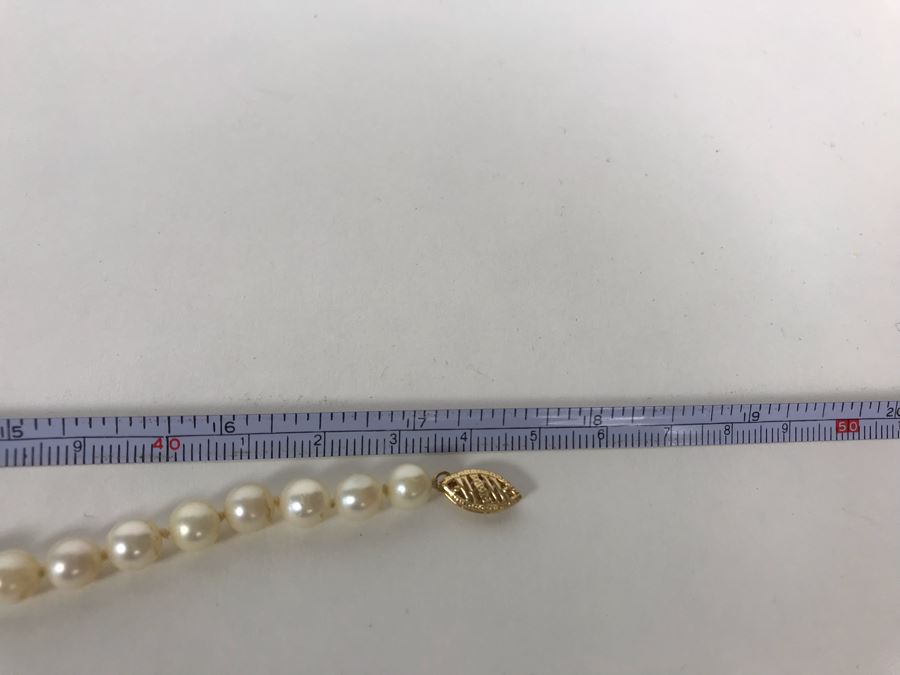 Pearl Necklace With 14K Gold Clasp 17'L [Photo 9]