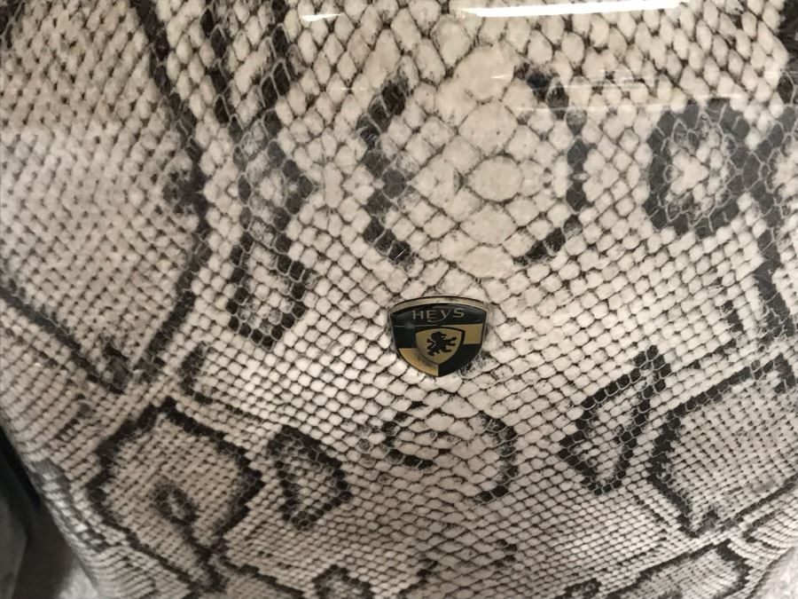 3-Piece Like New Heys Travel Luggage Animal Print [Photo 8]