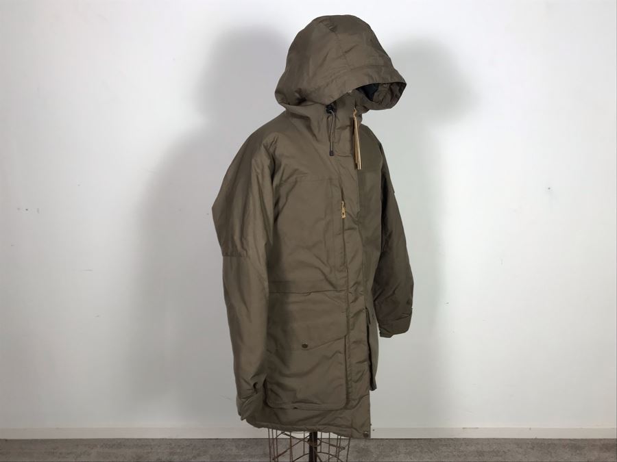 New With Tags Fjallraven G-1000 Barents Parka Made In Sweden Women's Size M Retails $430 [Photo 11]