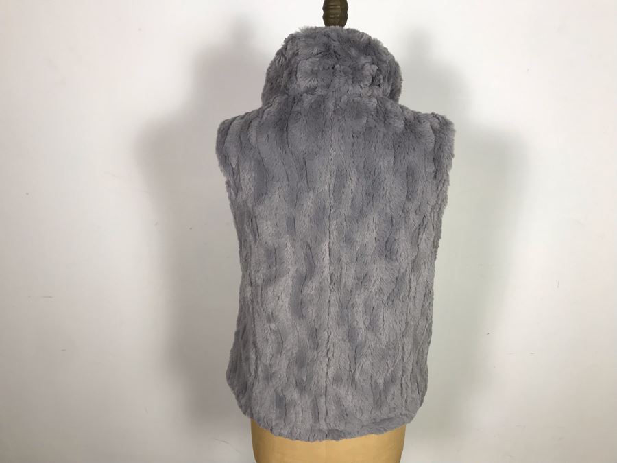 New Dennis By Dennis Basso Faux Fur Vest Jacket Pearl Grey Women's Size M [Photo 5]