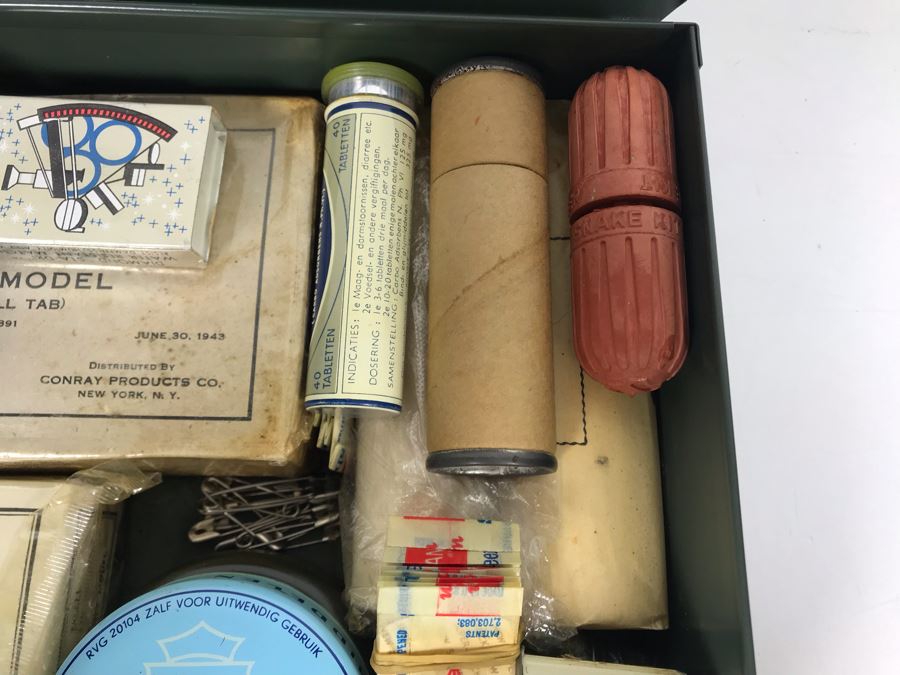 Vintage 1943 WWII Era Metal First Aid Kit Intact Appears Never Used [Photo 10]