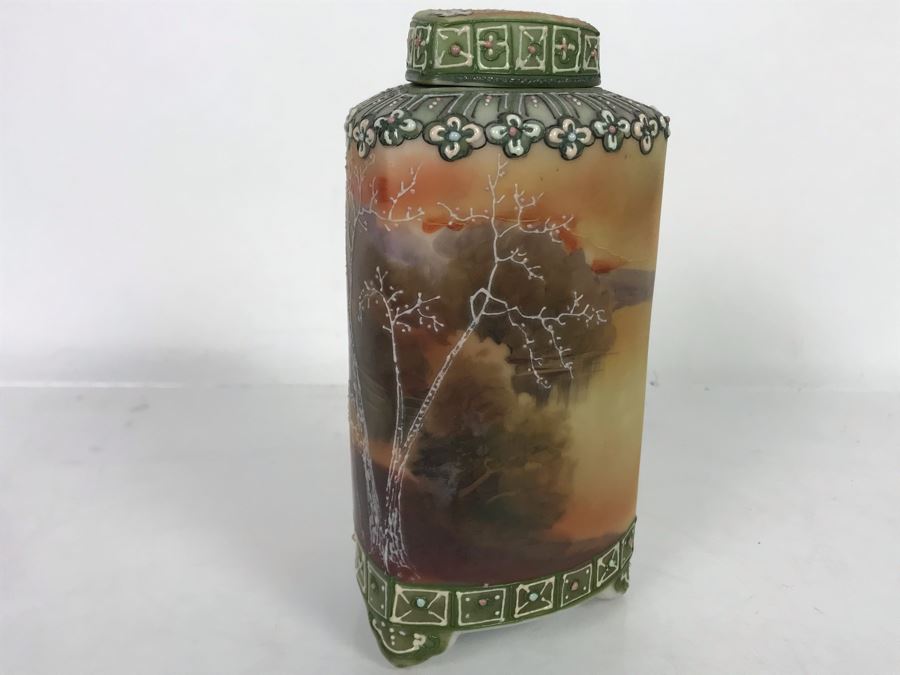 Stunning Japanese Hand Painted Nippon Footed Jar With Lid 6.5H [Photo 5]