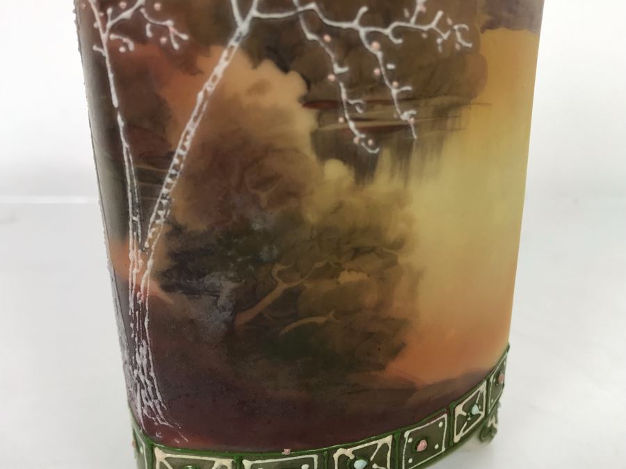 Stunning Japanese Hand Painted Nippon Footed Jar With Lid 6.5H [Photo 7]