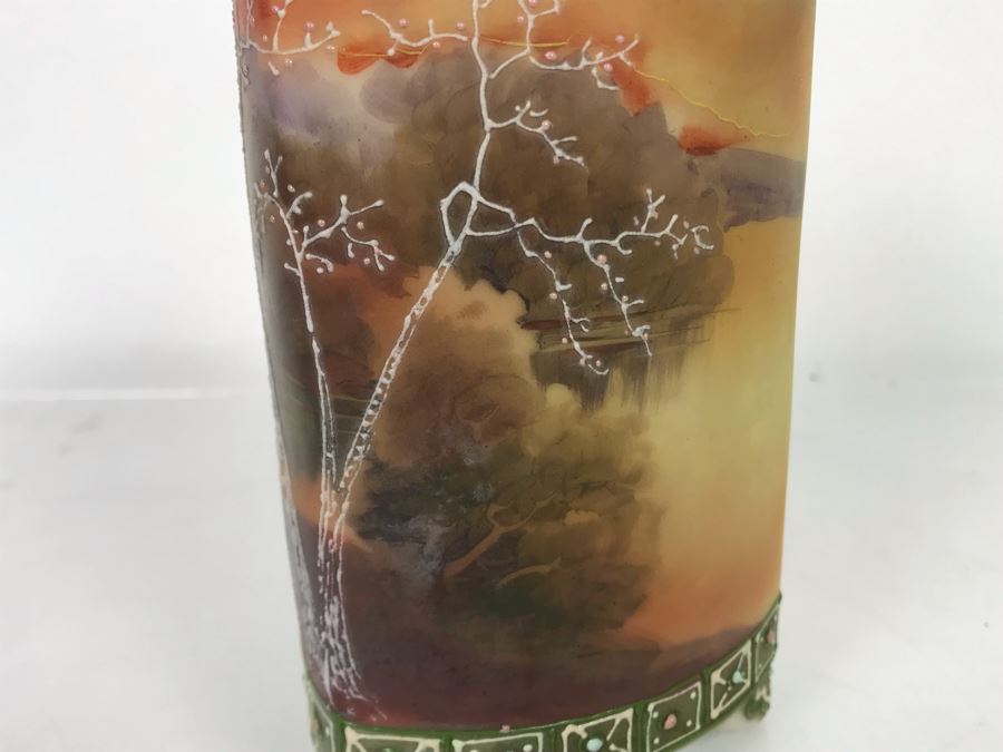 Stunning Japanese Hand Painted Nippon Footed Jar With Lid 6.5H [Photo 6]