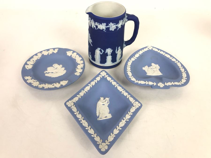 4 Piece Wedgwood Jasperware England Collection [Photo 2]