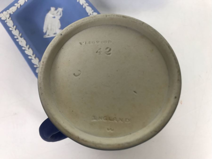 4 Piece Wedgwood Jasperware England Collection [Photo 13]