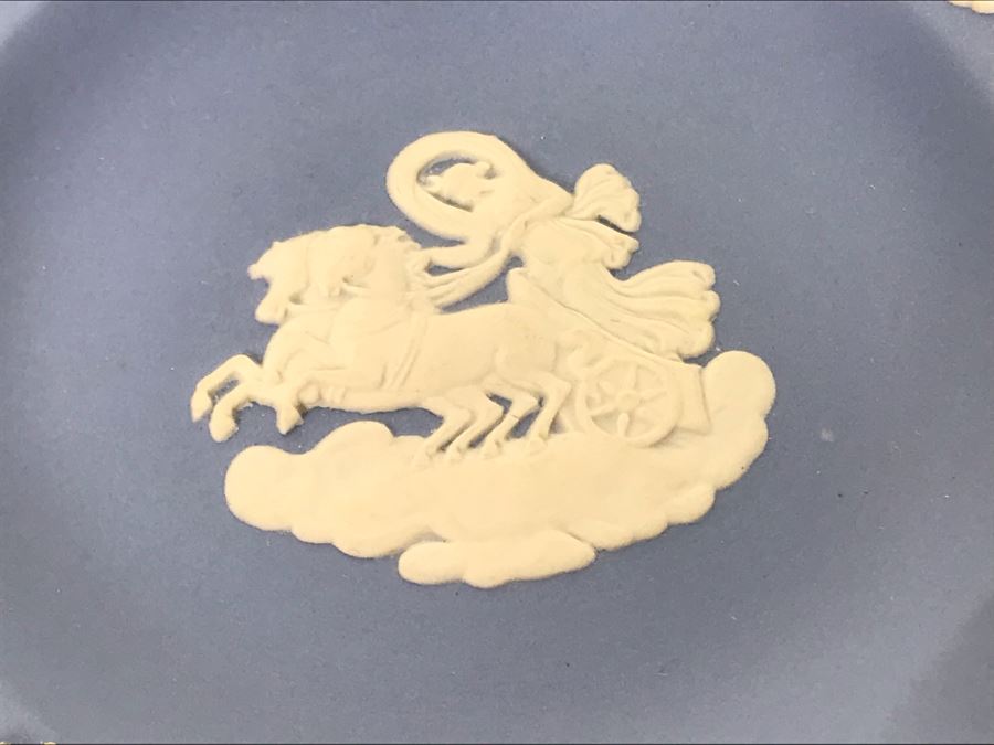 4 Piece Wedgwood Jasperware England Collection [Photo 9]