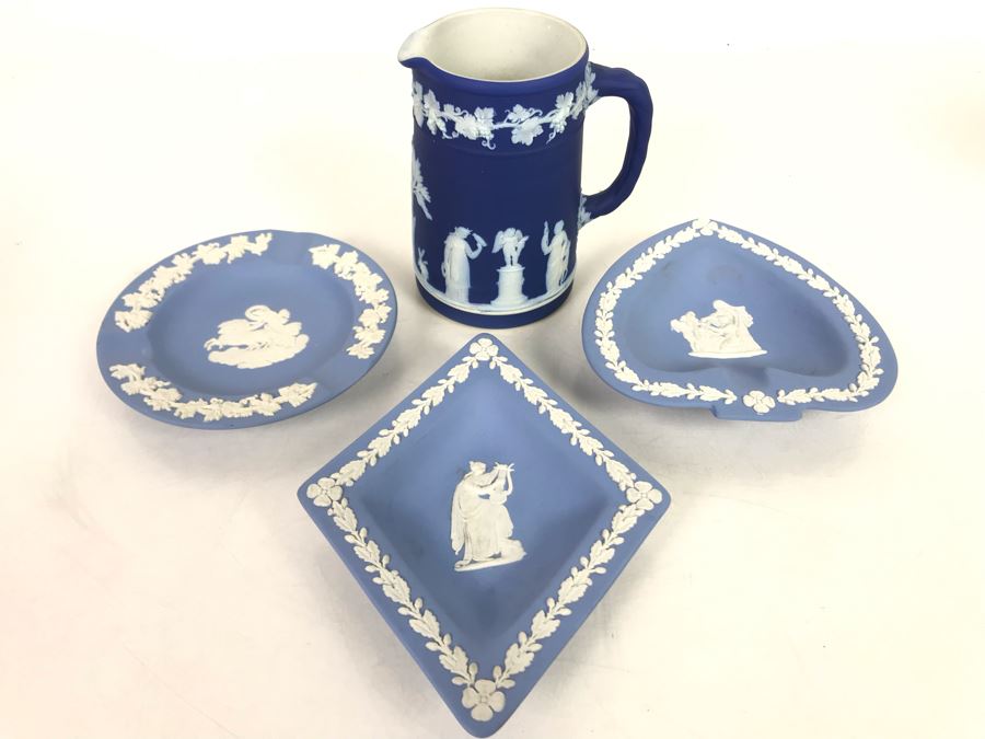 4 Piece Wedgwood Jasperware England Collection [Photo 3]