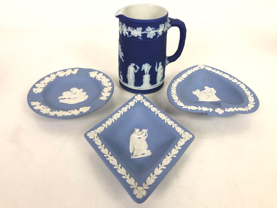 4 Piece Wedgwood Jasperware England Collection [Photo 1]