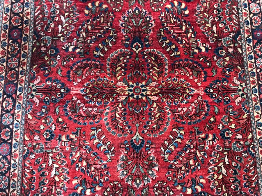 Beautiful Vintage Persian Rug 41.5W X 62H [Photo 9]