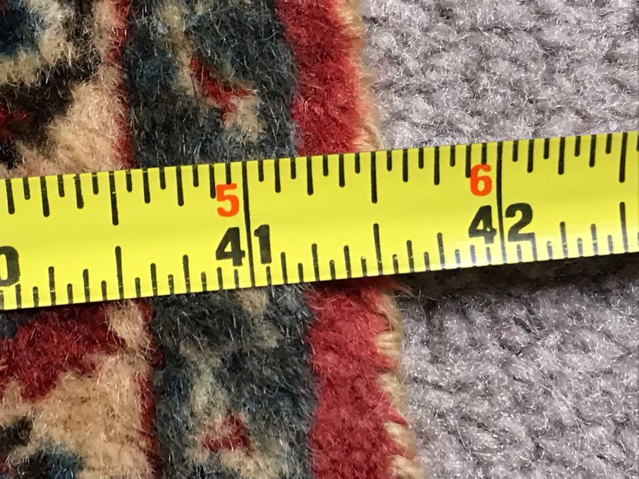 Beautiful Vintage Persian Rug 41.5W X 62H [Photo 15]