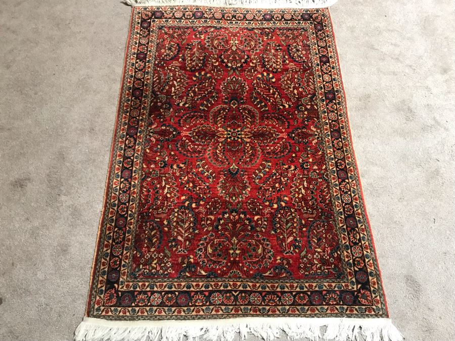 Beautiful Vintage Persian Rug 41.5W X 62H [Photo 4]
