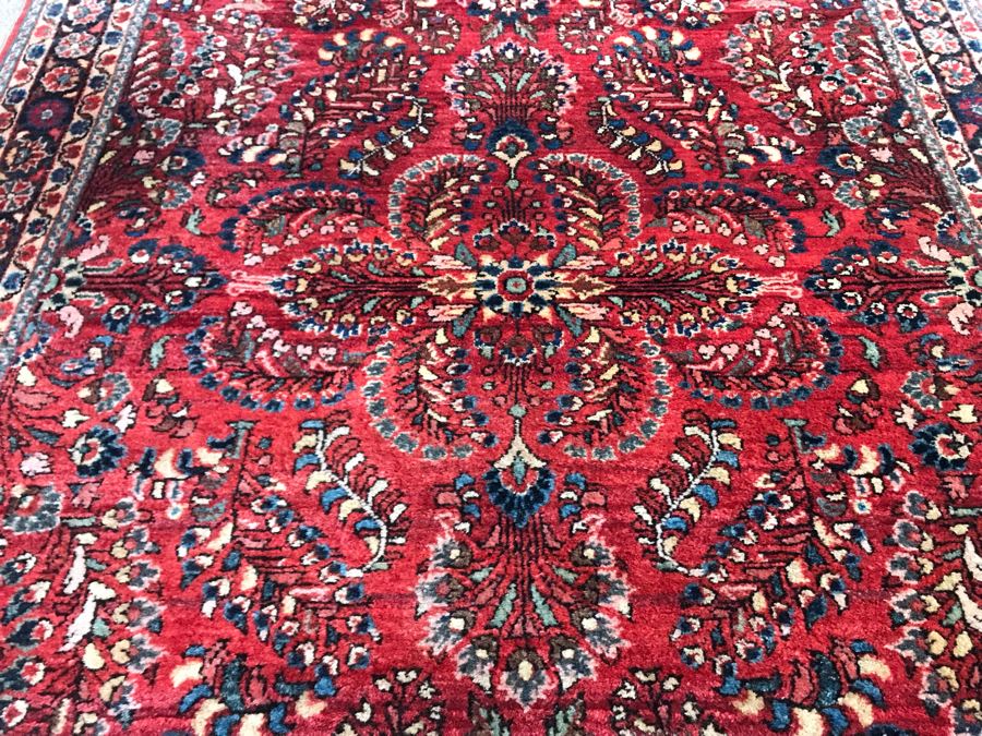 Beautiful Vintage Persian Rug 41.5W X 62H [Photo 8]